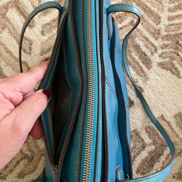 HOBO genuine blue leather shoulder purse - Picture 7 of 12